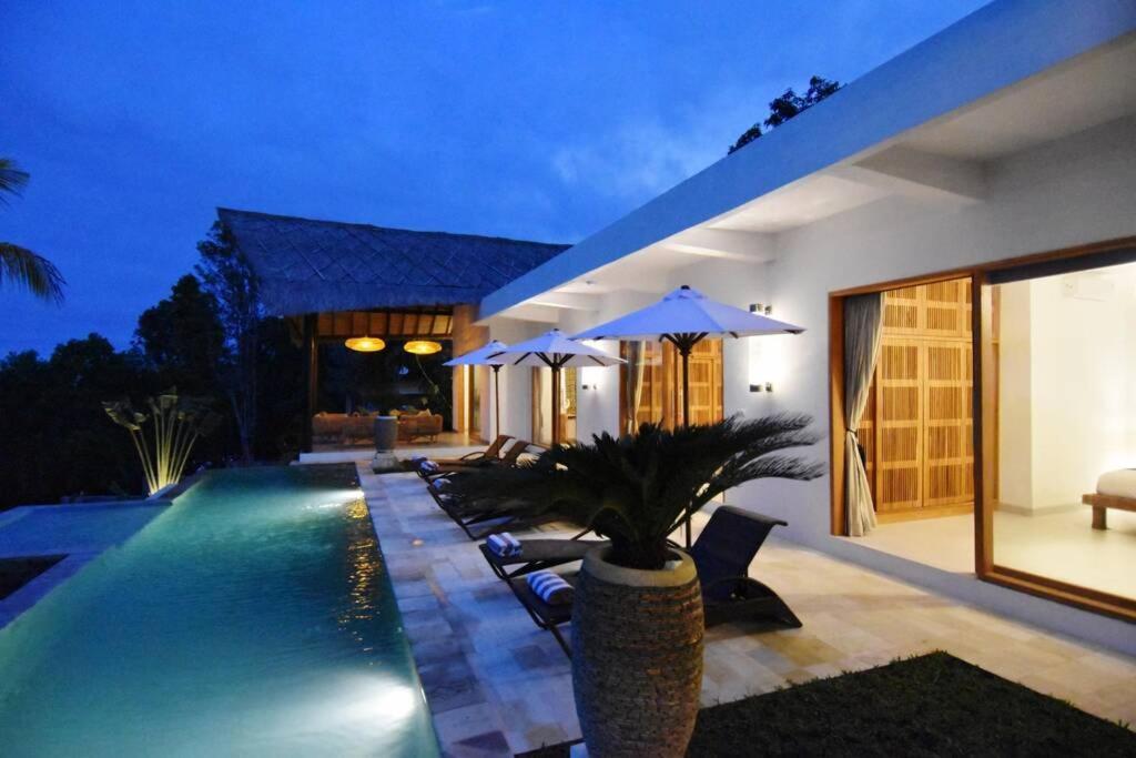 Bali Mimpi Luxurious Villa With Great Ocean Views! Ambengan 외부 사진